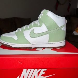 Men Nike Dunks